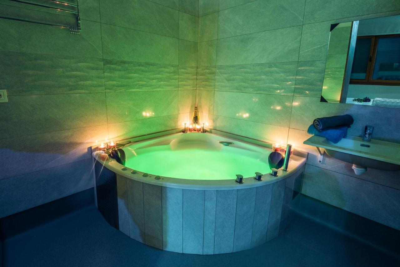 Apartamentos Spa Las Caldas Y Spa El Balneario Овиедо Екстериор снимка