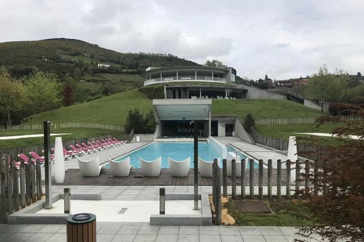 Apartamentos Spa Las Caldas Y Spa El Balneario Овиедо Екстериор снимка